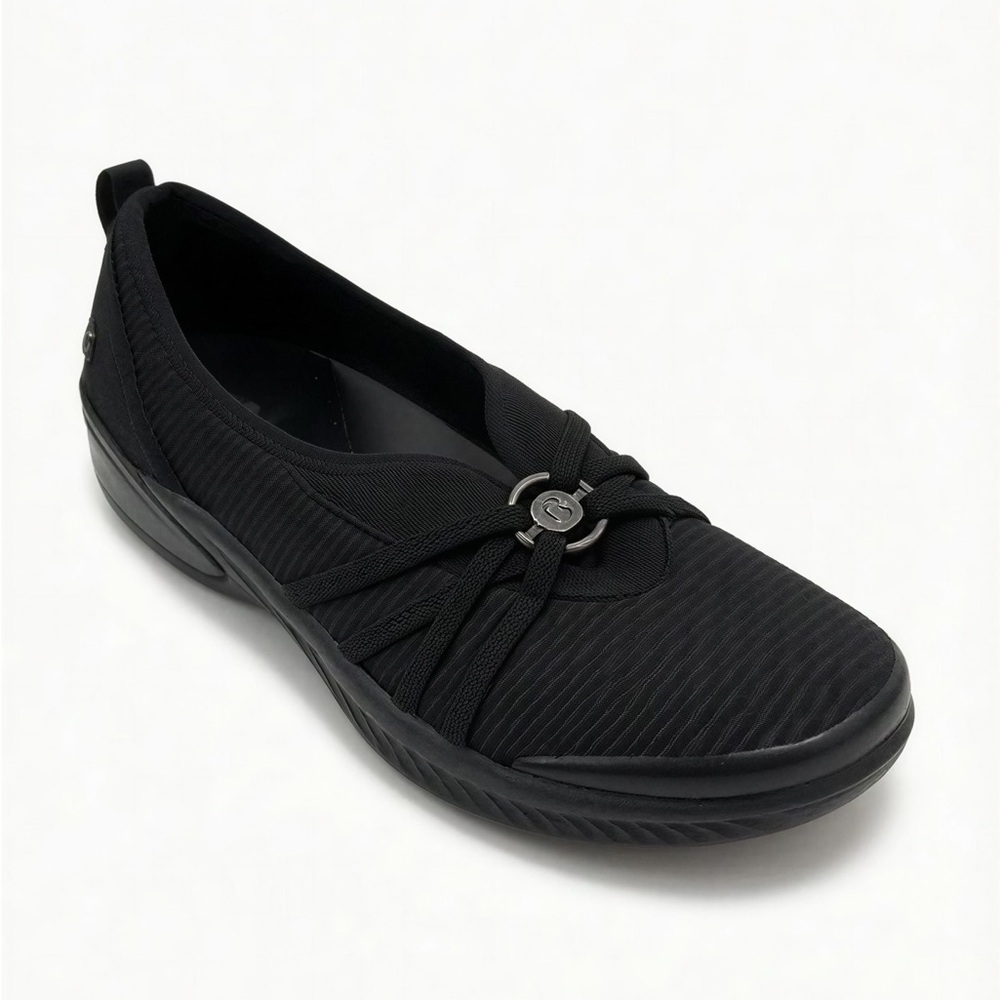 Bzees Niche Women's Black Slip-On Comfort‎ Shoe -- 8.5